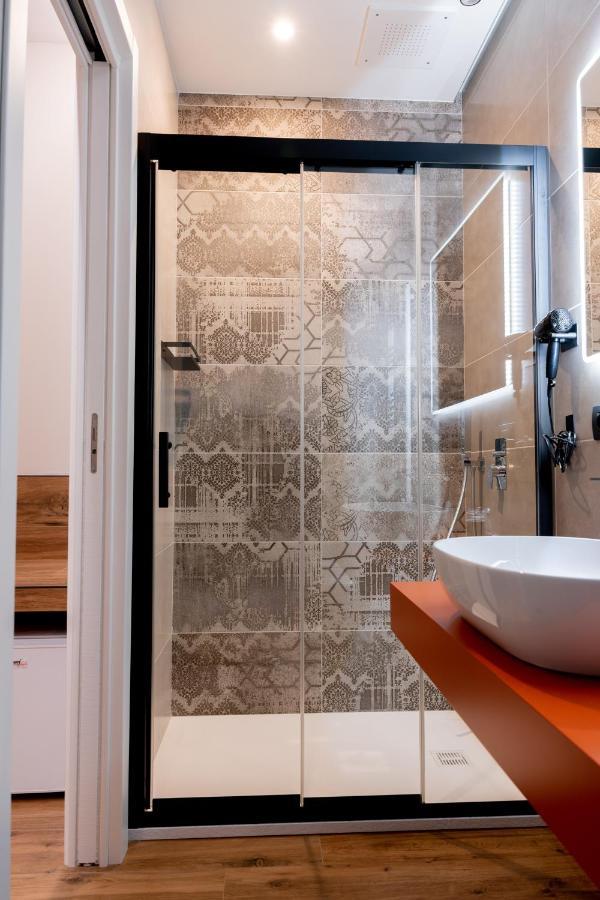 Calvani23 Luxury House Bari Exterior foto
